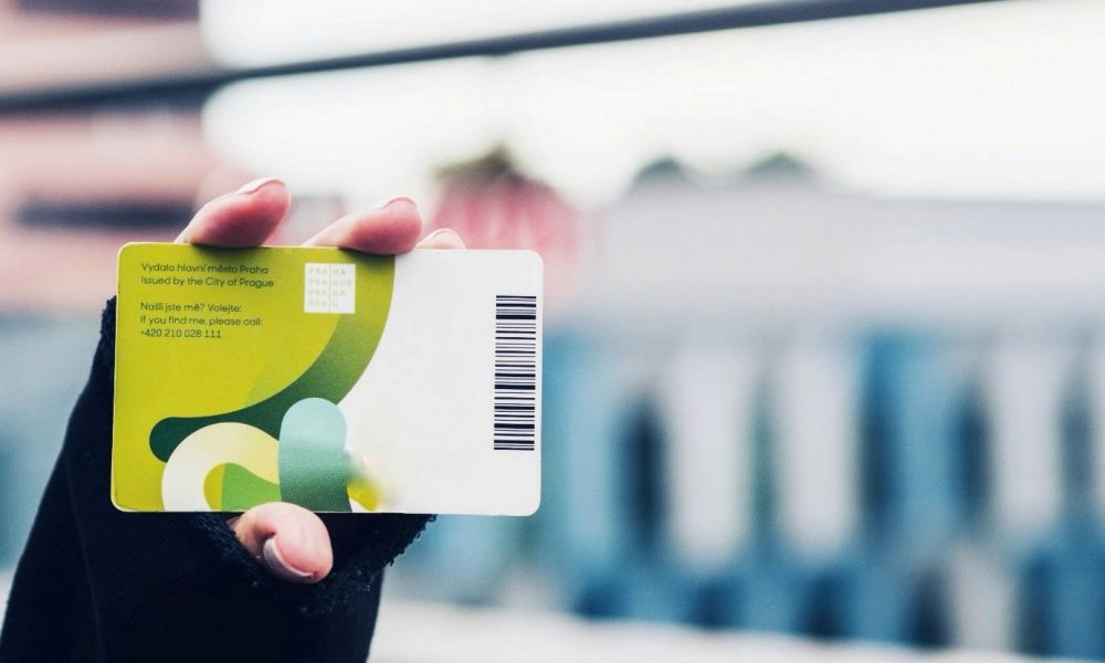 Máte kupon od Levné Tramvajenky? Využijte zapůjčení anonymní Lítačky zdarma pro své blízké